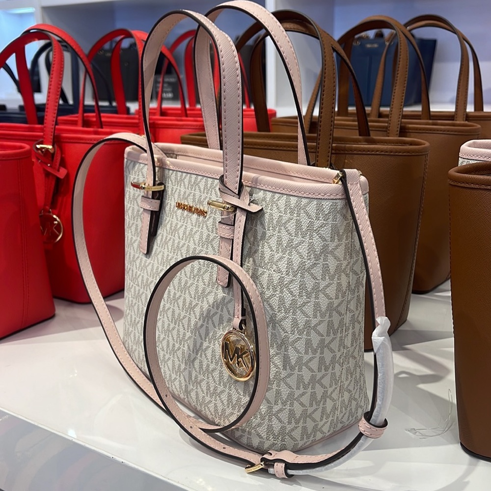 MICHAEL KORS 
Jet Set Travel Extra-Small Logo Top-Zip Tote Bag
Powder Blush
NWT - Picture 4 of 16